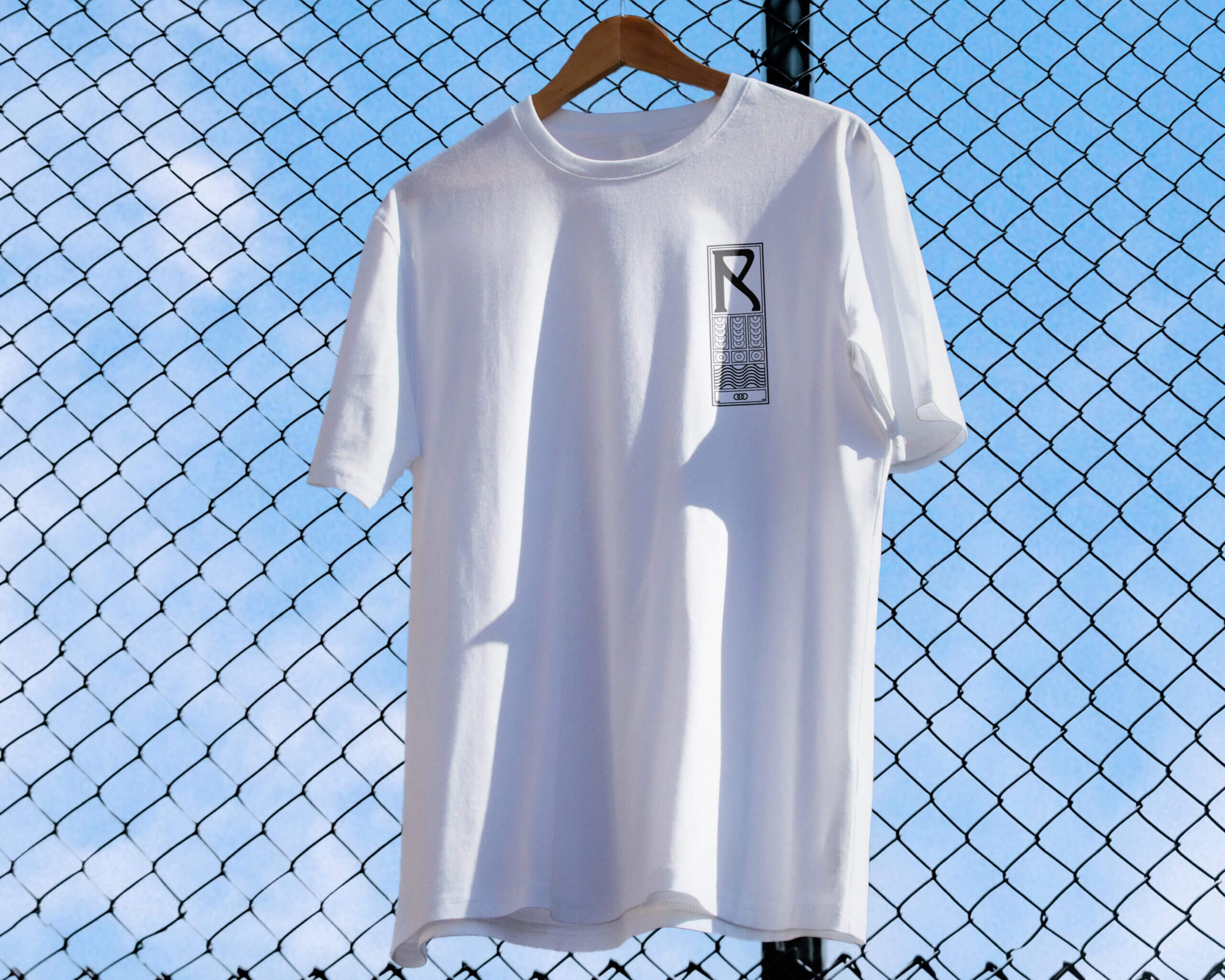 BenditoMockup-Free-T_Shirt_03-Kopie-2